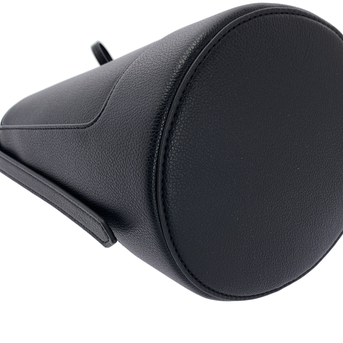 A.P.C. / アーペーセー ana PUABO レザー ショルダーバッグ