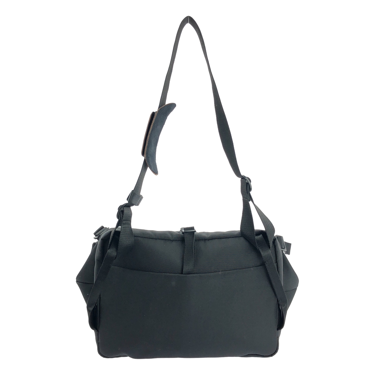 cote&ciel / コートエシエル ナイロン メッセンジャーバッグ