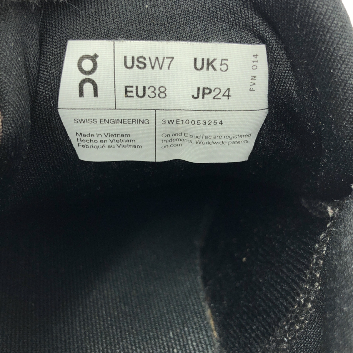 On / オン Cloudtilt スニーカー