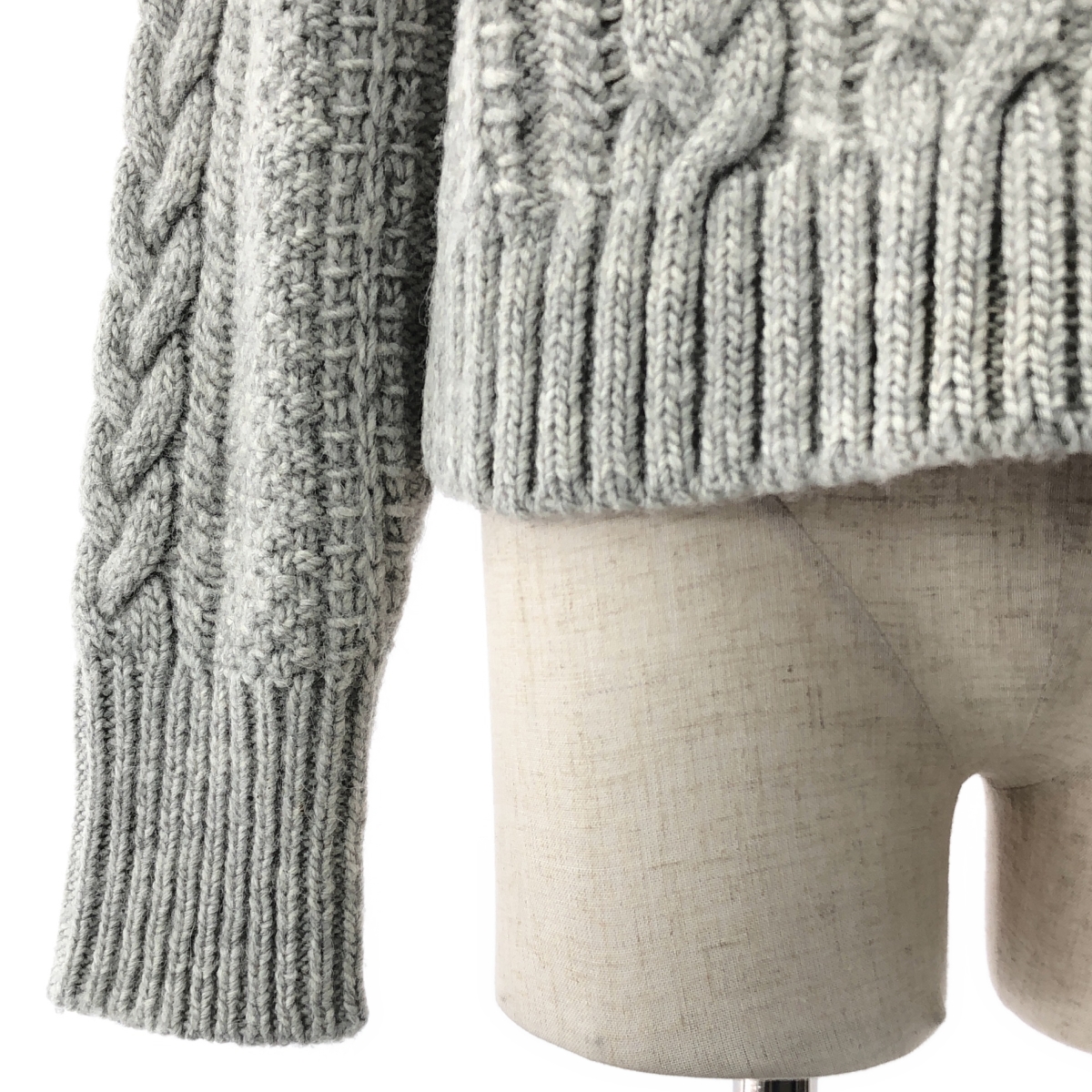 Cecilie Bahnsen / セシリーバンセン バックオープン ケーブル ニット