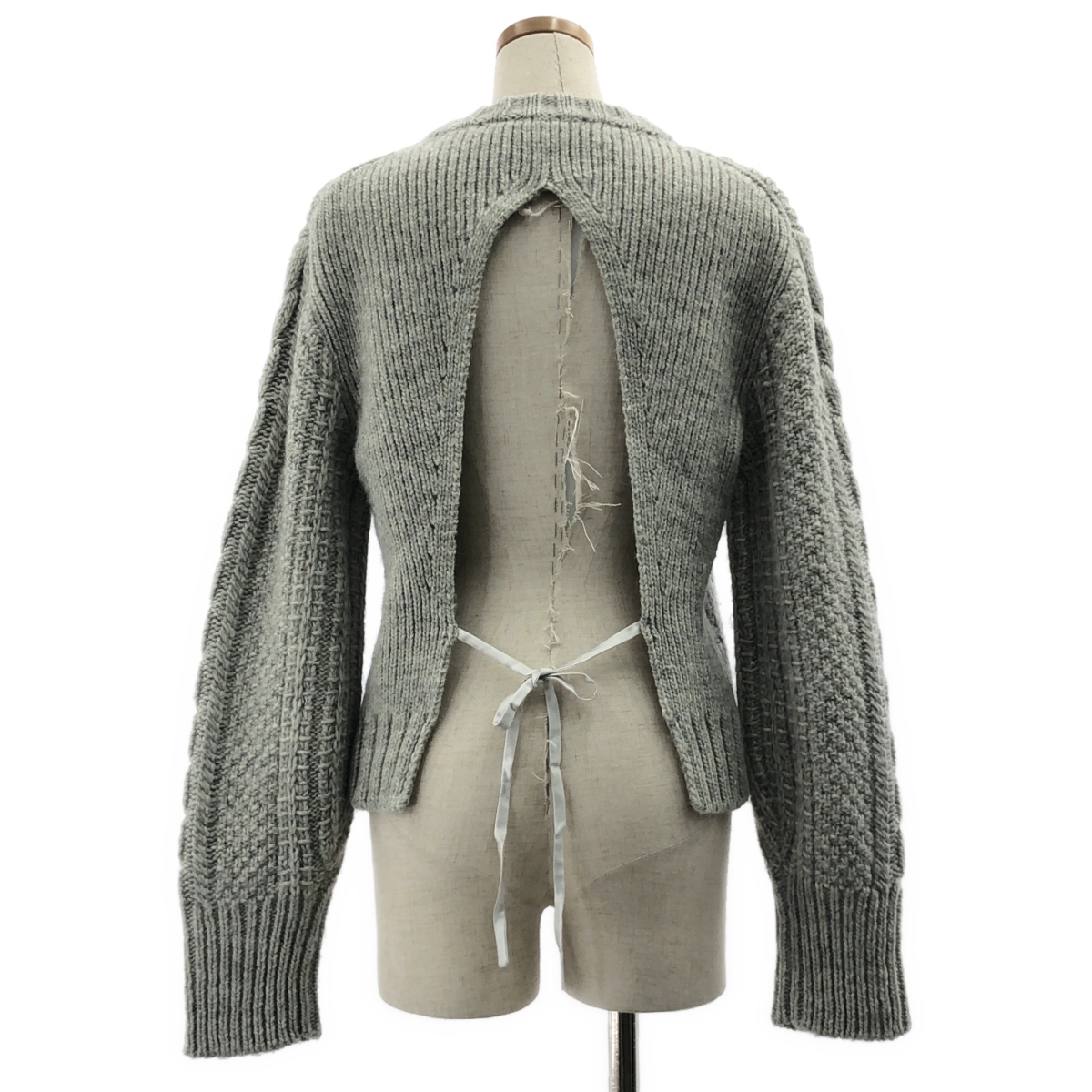 Cecilie Bahnsen / セシリーバンセン バックオープン ケーブル ニット