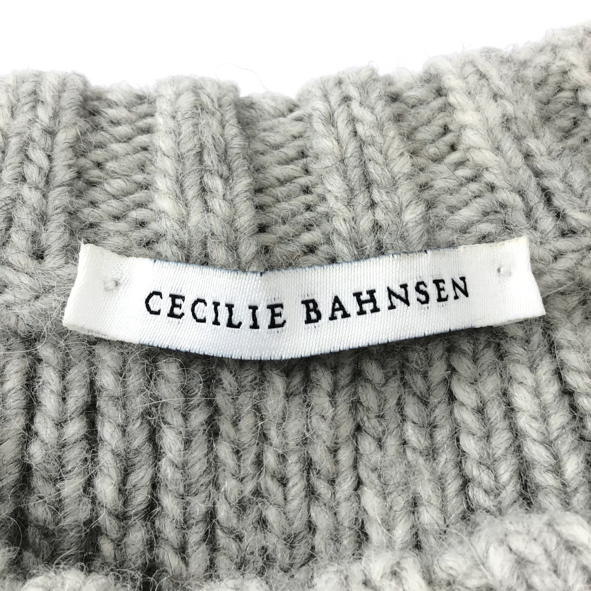 Cecilie Bahnsen / セシリーバンセン バックオープン ケーブル ニット