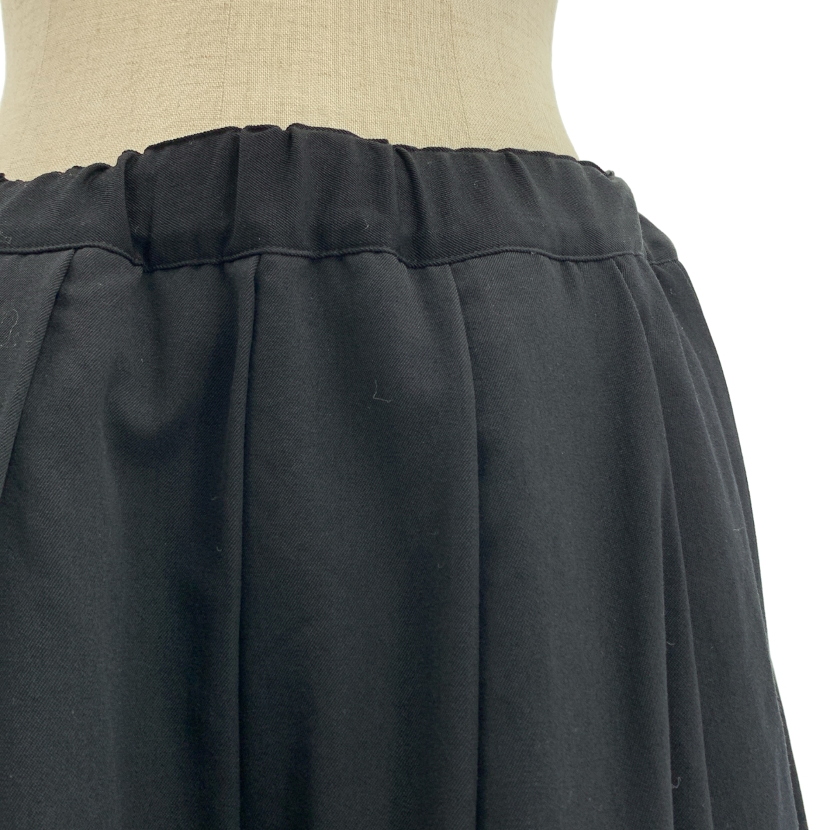 COMME des GARCONS / コムデギャルソン ドローストリング ボリューム スカート