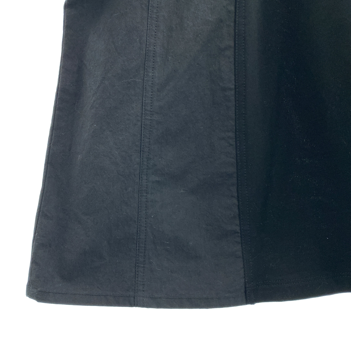 AKIRANAKA / アキラナカ パネル切替 ギャザースリーブ プルオーバー