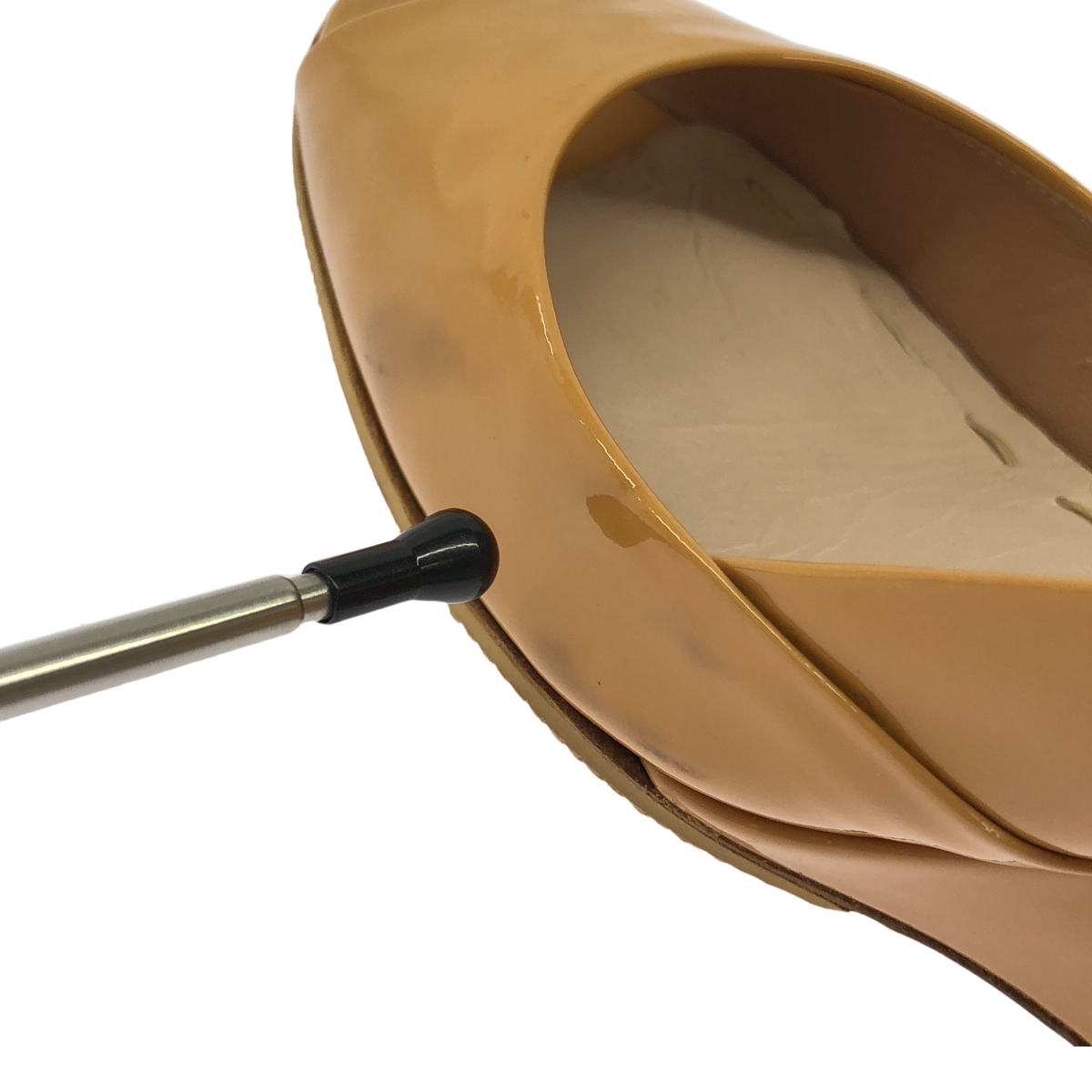 miu miu / ミュウミュウ パテントレザー オープントゥ パンプス サンダル