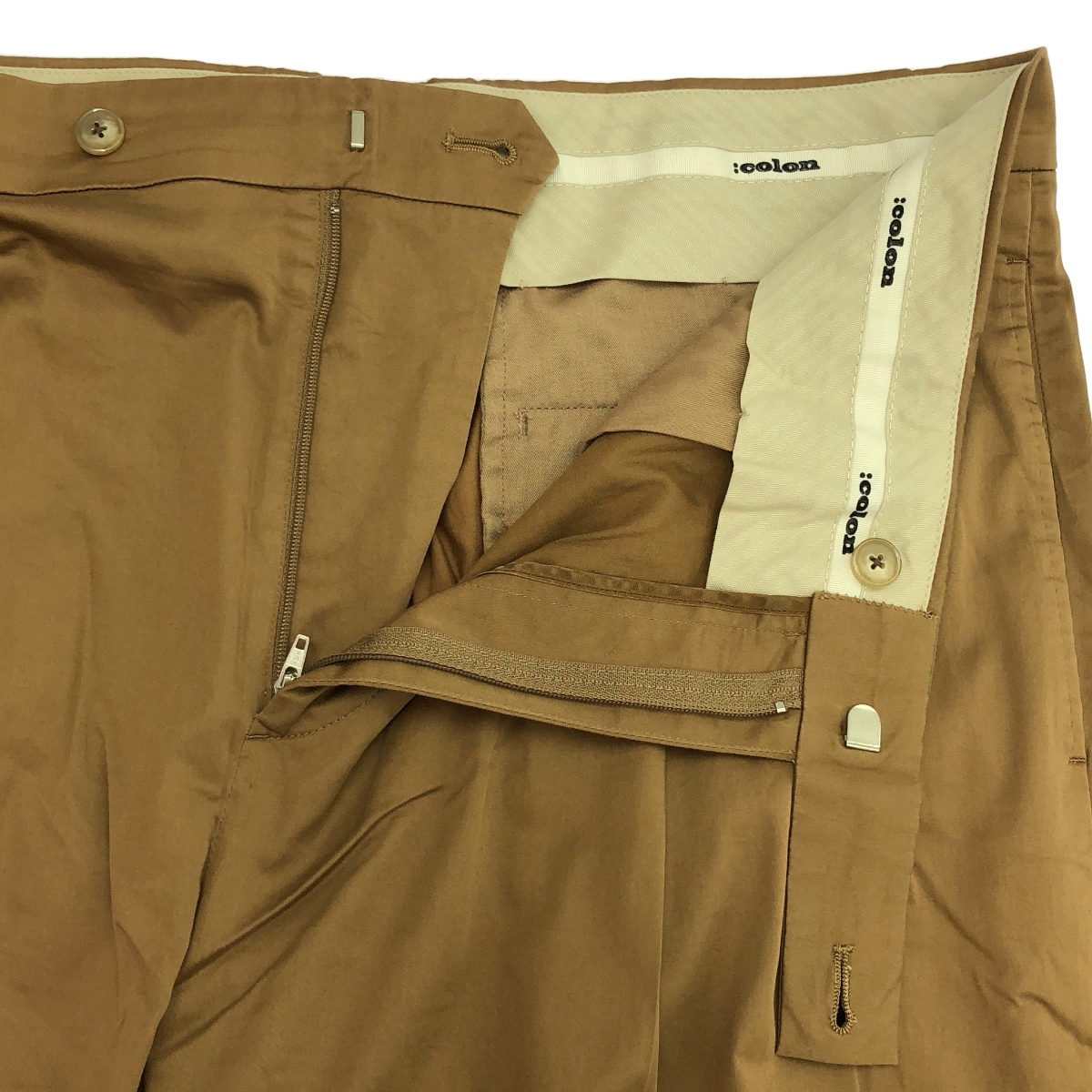 その他 2アウトセット プリーツ サテン スラックス