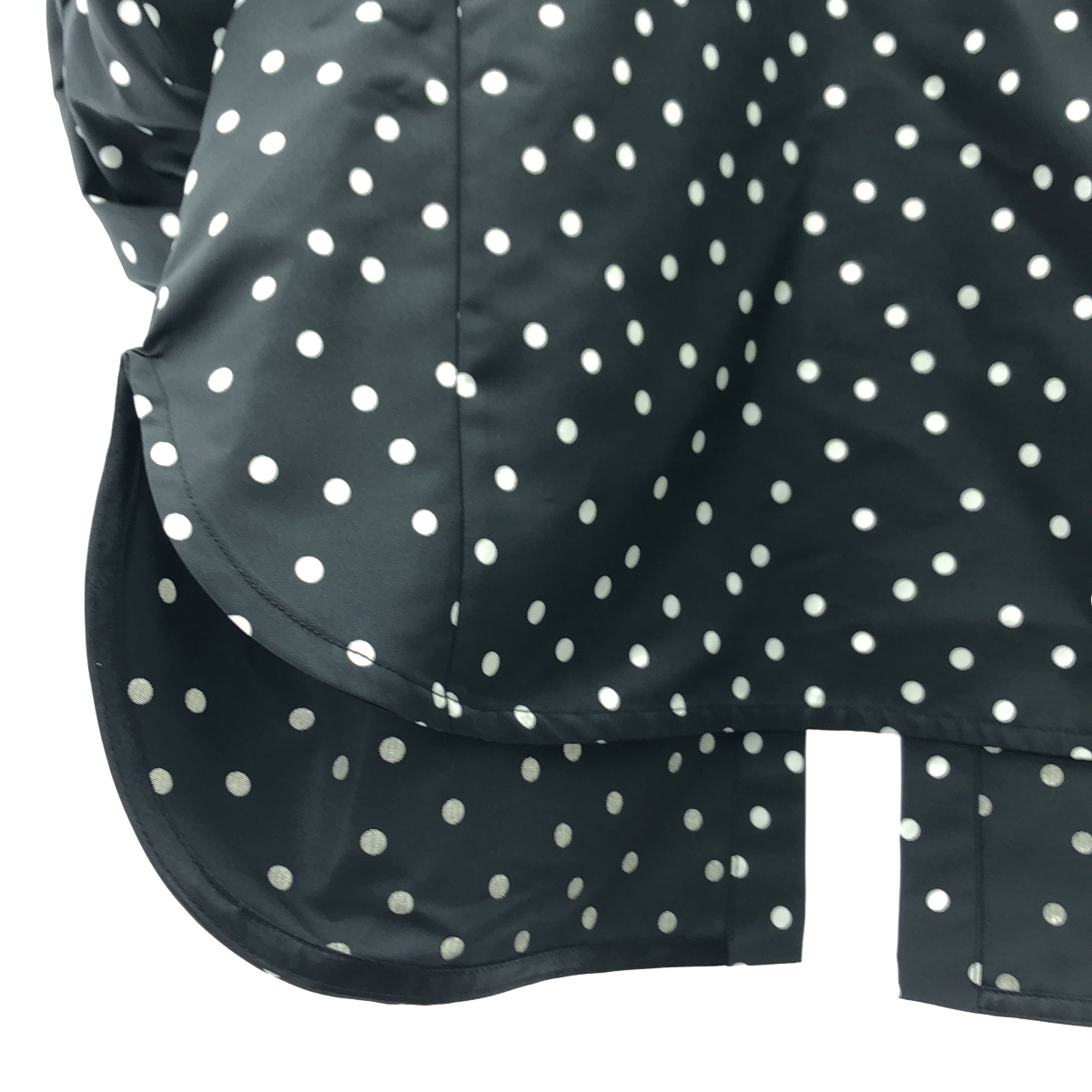 その他 Eva エヴァ ボリュームパフスリーブ ドット ブラウス