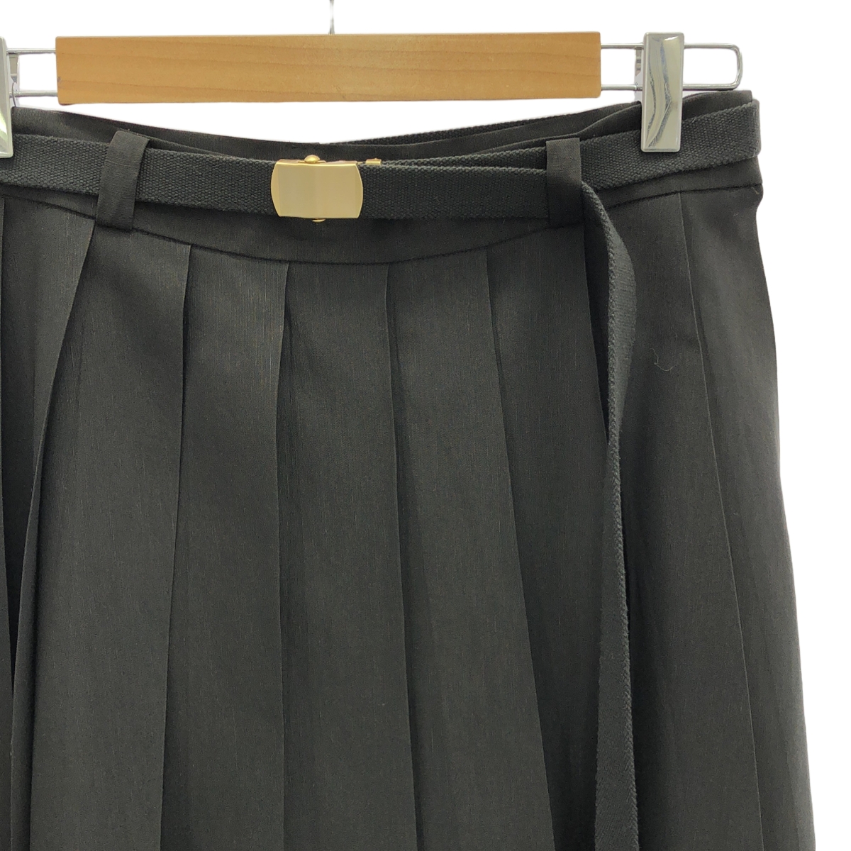 ebure / エブール リネンアセテート プリーツスカート