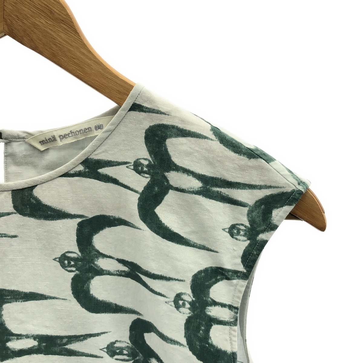 mina perhonen / ミナペルホネン hello swallow / ハロー スワロー 総柄 ノースリーブ トップス