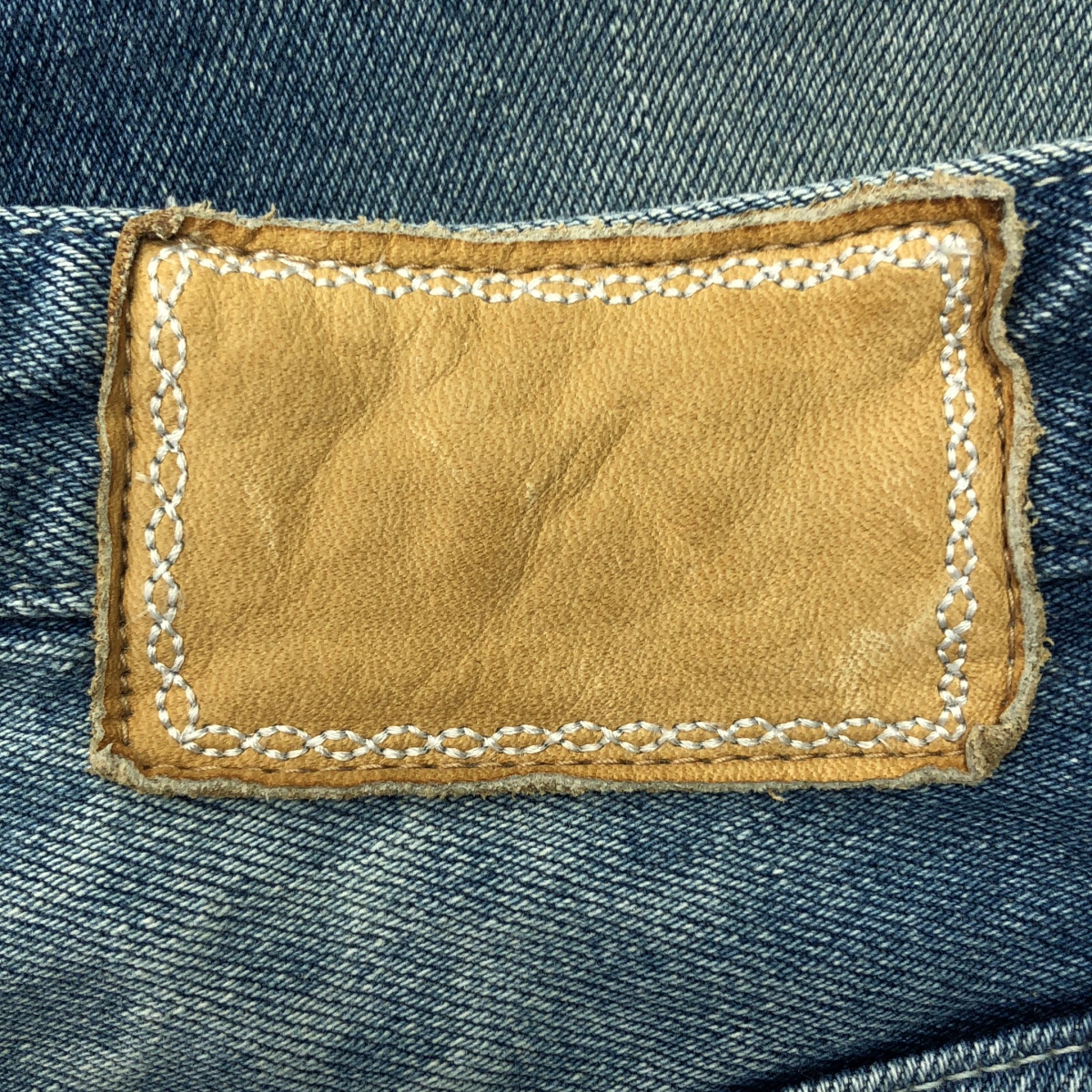 mina perhonen / ミナペルホネン always / オールウェイズ ダメージ加工 レザーパッチ ワイド デニムパンツ