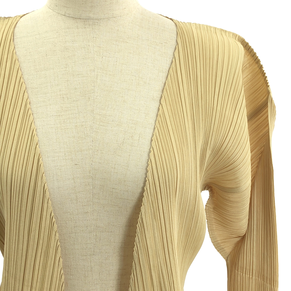 PLEATS PLEASE ISSEY MIYAKE / プリーツプリーズイッセイミヤケ ノーカラー ボタンレス カーディガン