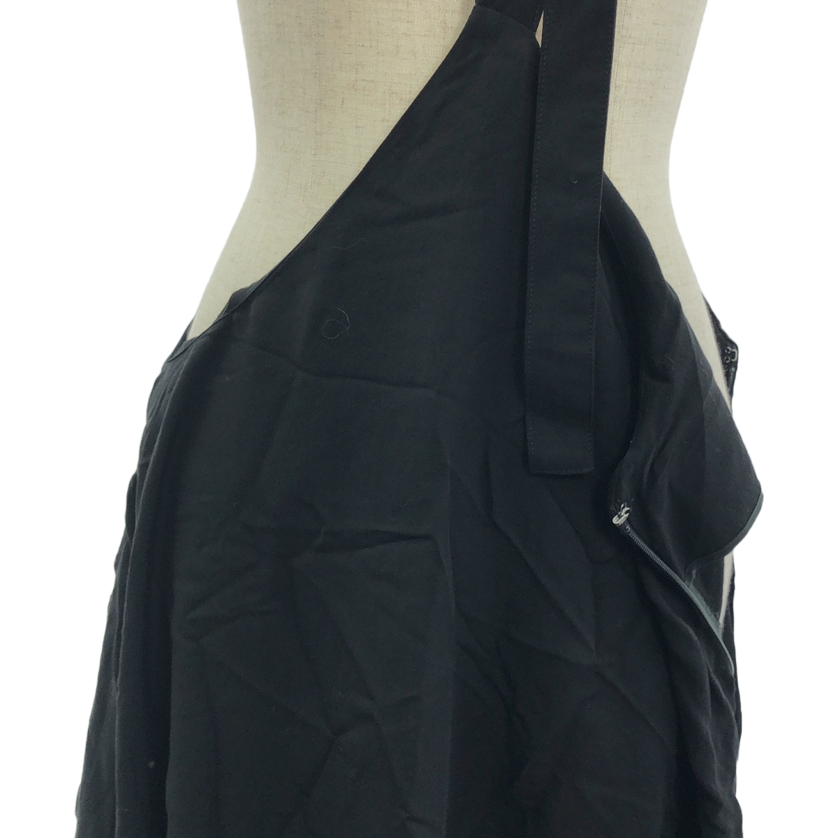 LIMI feu / リミフゥ ワンショルダー アシンメトリー ドレープ スカート