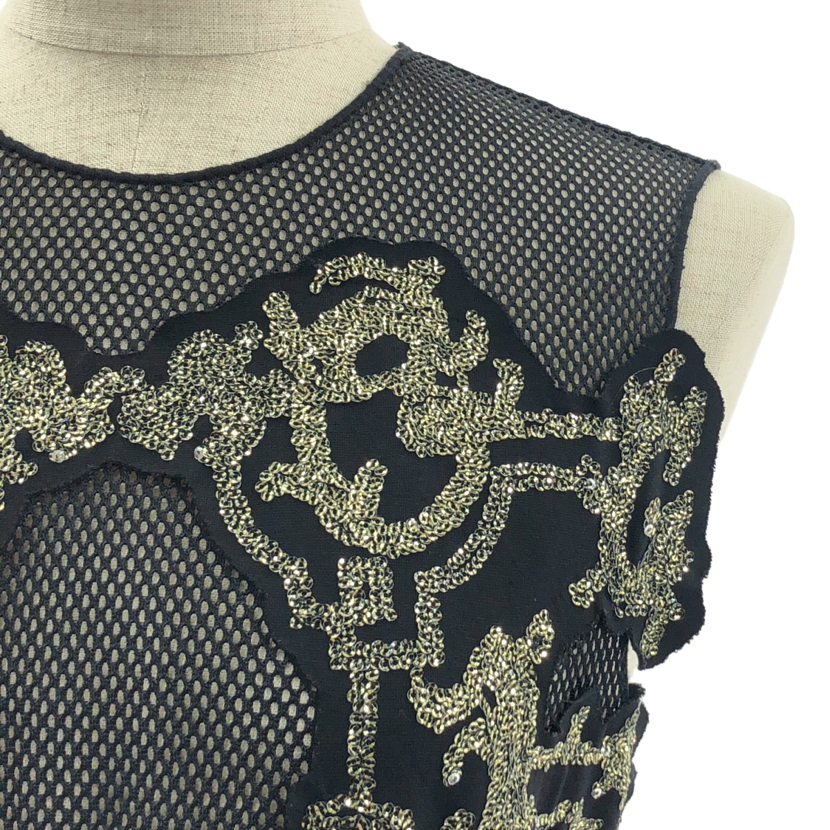 VIVIENNE TAM / ヴィヴィアンタム スパンコールデザイン ノースリーブ メッシュ ワンピース