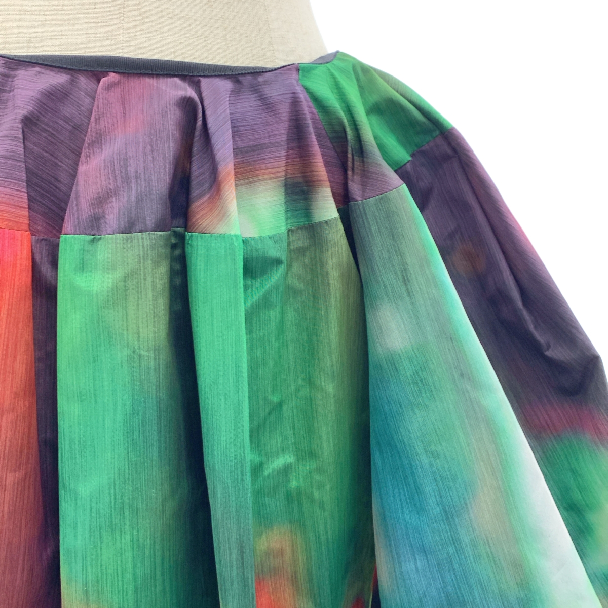 DRIES VAN NOTEN / ドリスヴァンノッテン グラデーション 立体 ボリューム バックジップ ドレス ワンピース / 裏地付き