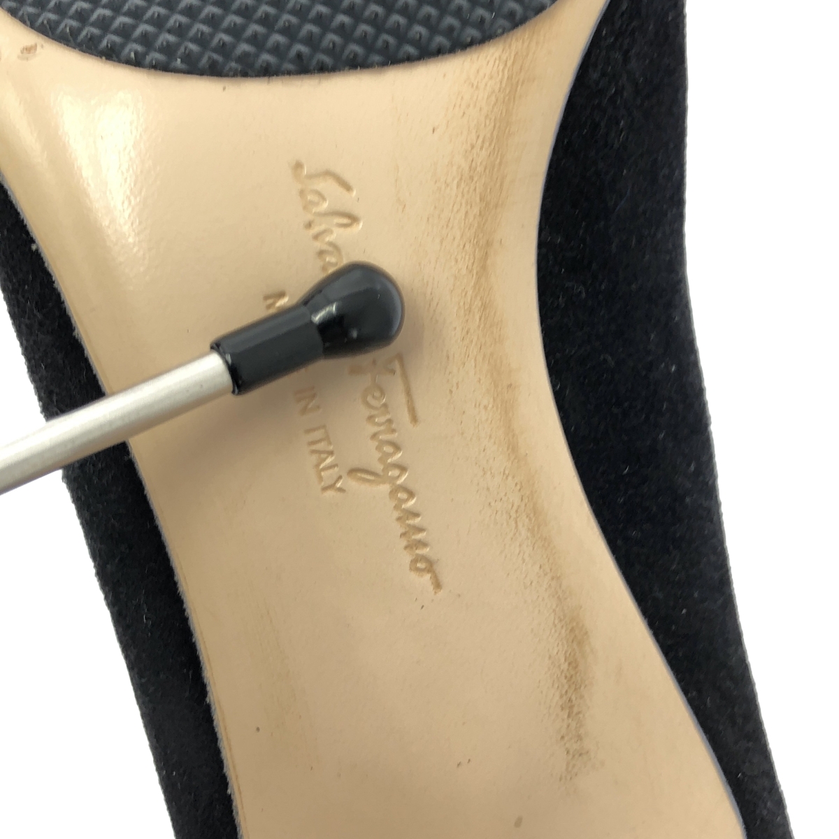 Salvatore Ferragamo / サルヴァトーレフェラガモ リボン スエード ヒールパンプス