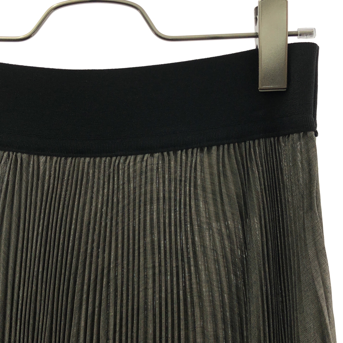 HYKE / ハイク プリーツ フレアスカート