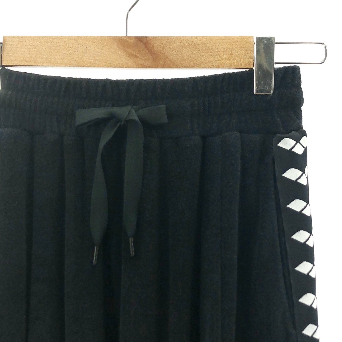 Agnes b. / アニエスベー × arena / アリーナ サイドライン ドローストリング スカート