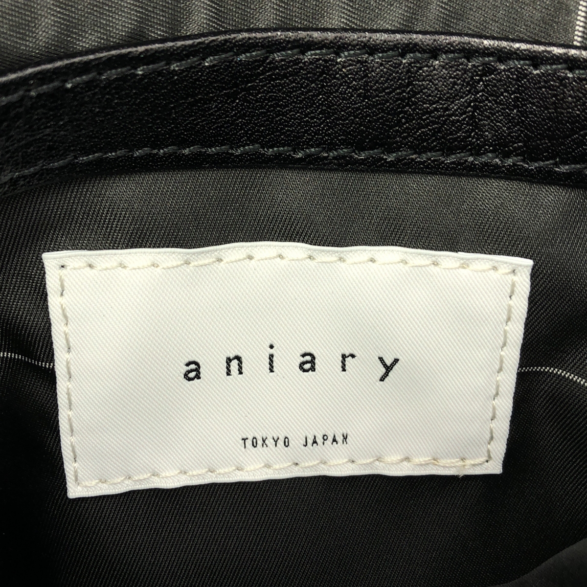 aniary / アニアリ レザー シーフィルム クラッチバッグ