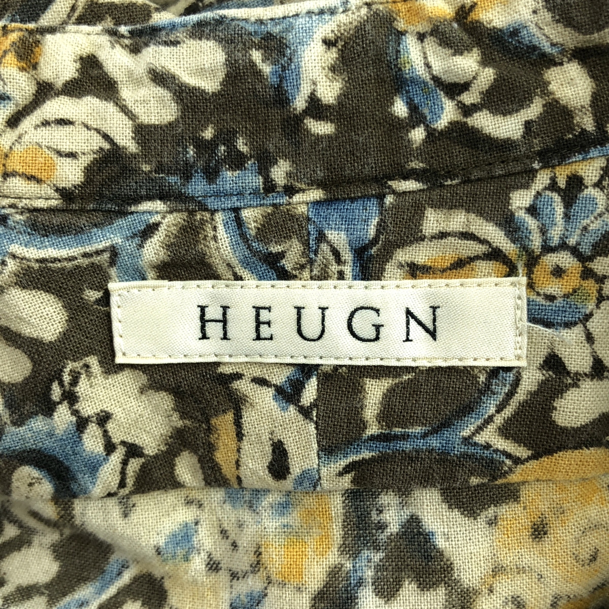 HEUGN / ユーゲン 総柄 バンドカラー シャツ