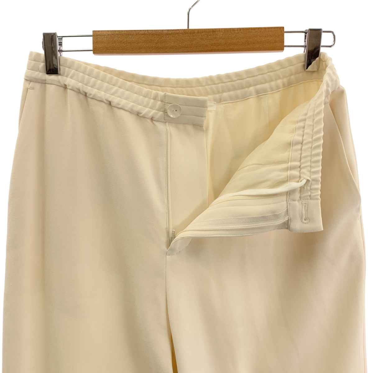 GALERIE VIE / ギャルリーヴィー バックサテン アムンゼン イージー ストレート パンツ