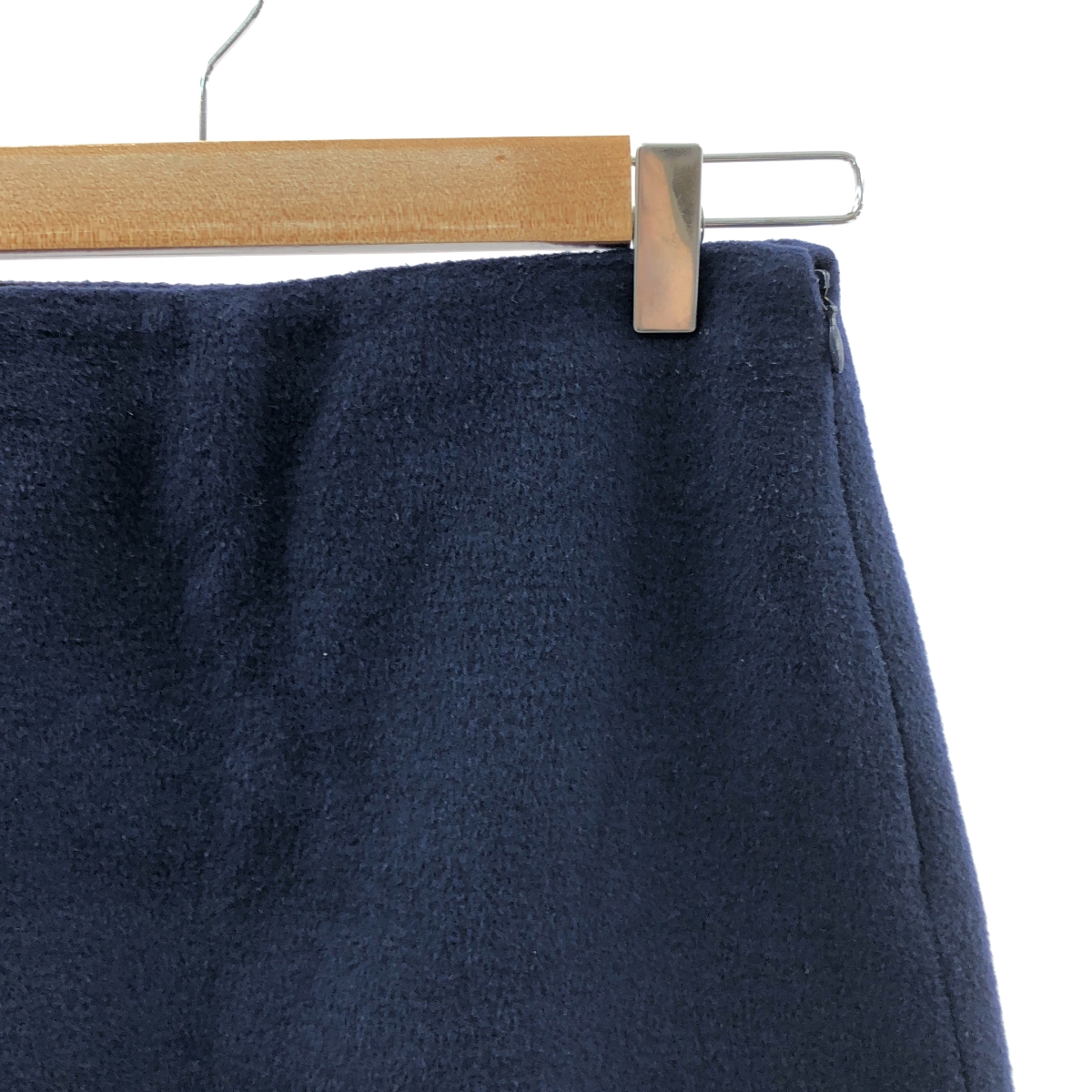 miu miu / ミュウミュウ バージンウール フロントスリット スカート
