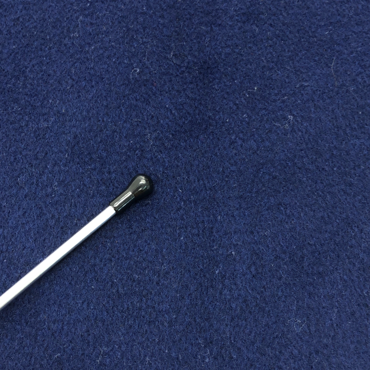 miu miu / ミュウミュウ バージンウール フロントスリット スカート