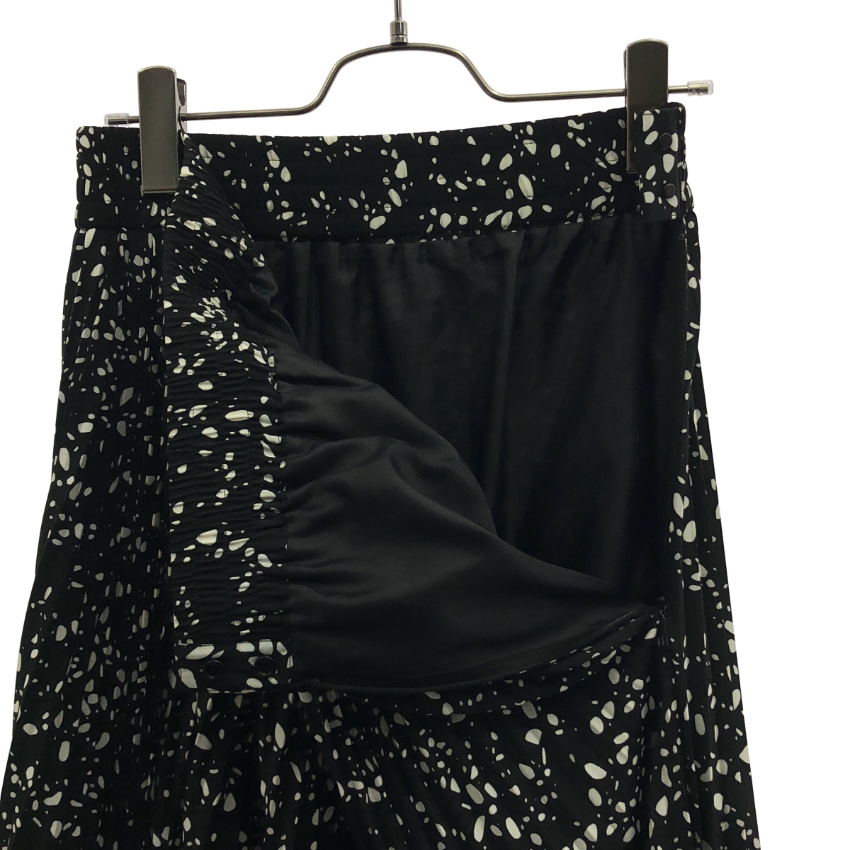 HYKE / ハイク PEBBLE PRINTED SKIRT / 総柄 プリーツ スカート / 裏地付き