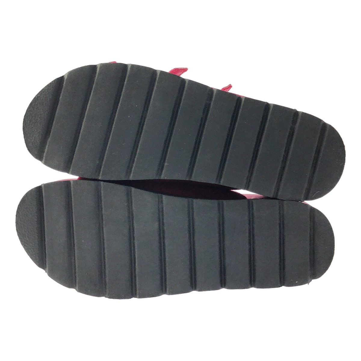 その他 ビジューバックル トリプルベルト フラットサンダル