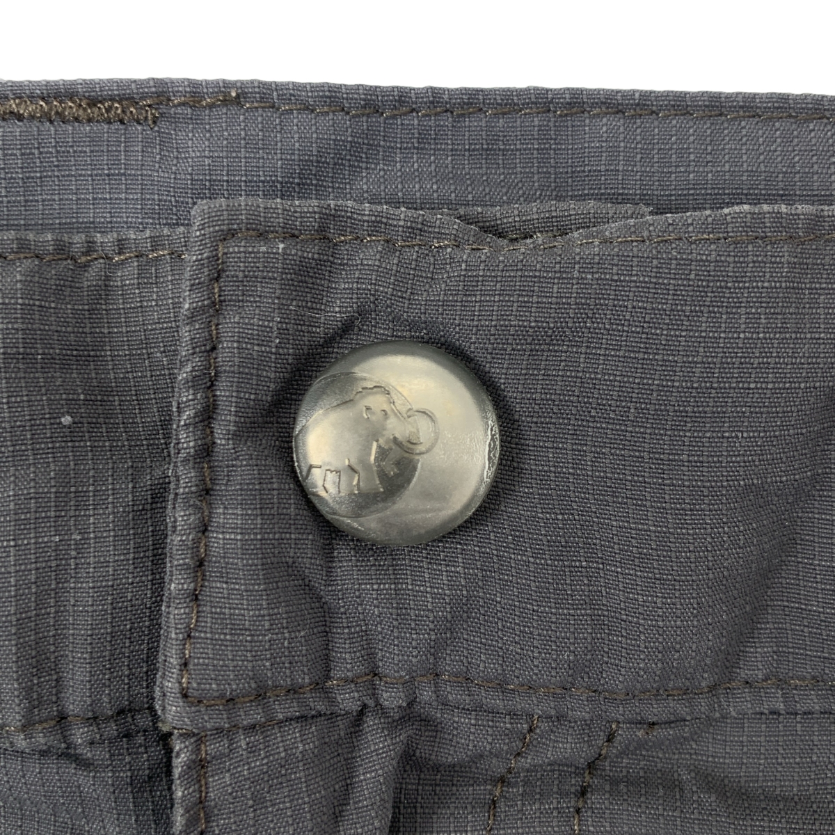 MAMMUT / マムート ロゴ ワイド ショートパンツ ショーツ