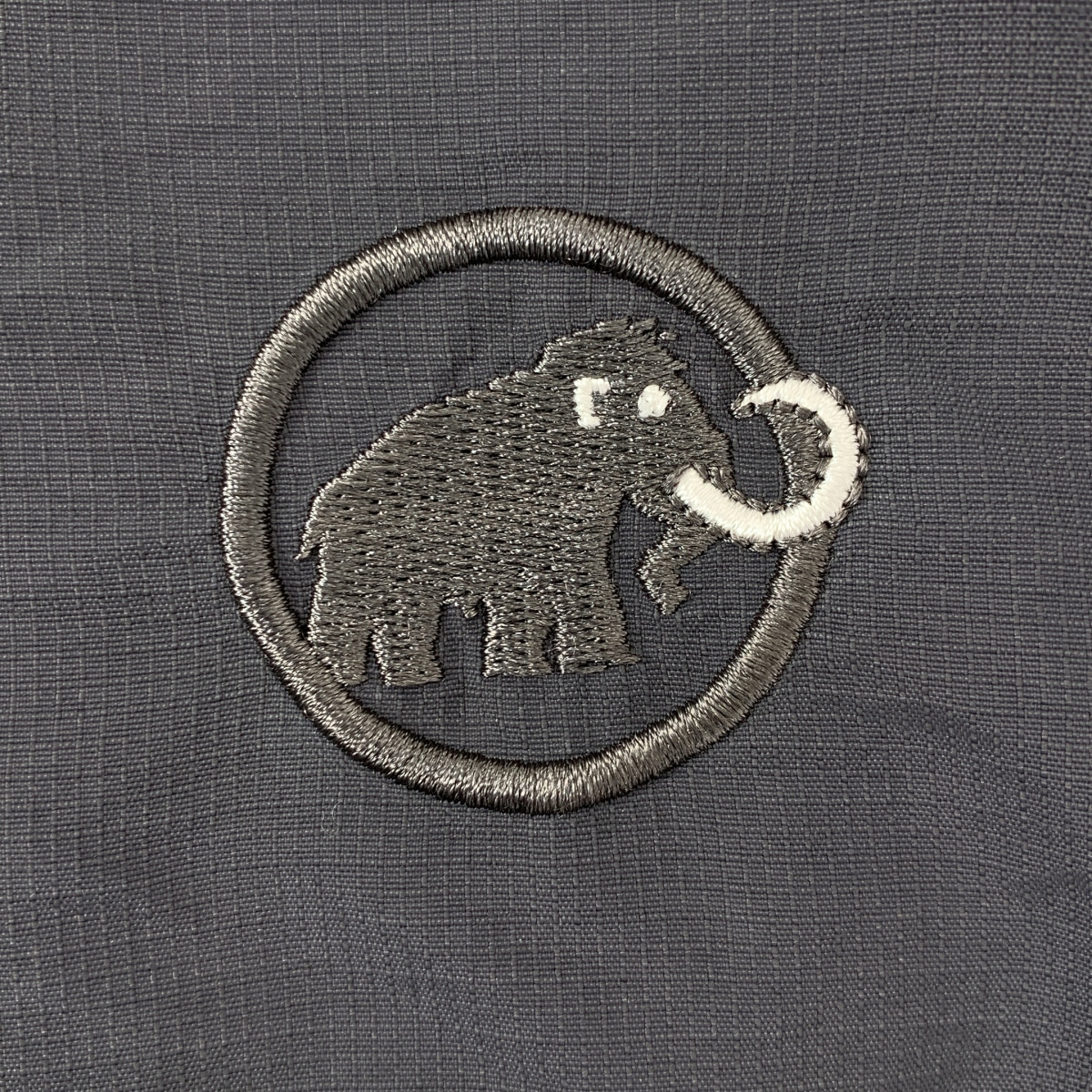 MAMMUT / マムート ロゴ ワイド ショートパンツ ショーツ