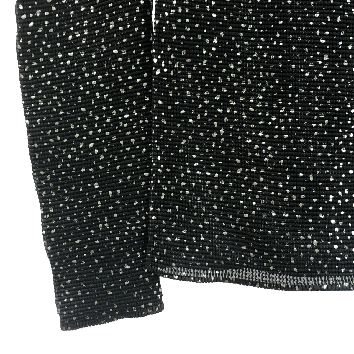 me ISSEY MIYAKE / ミーイッセイミヤケ 総柄 箔プリント ハイネック プルオーバー