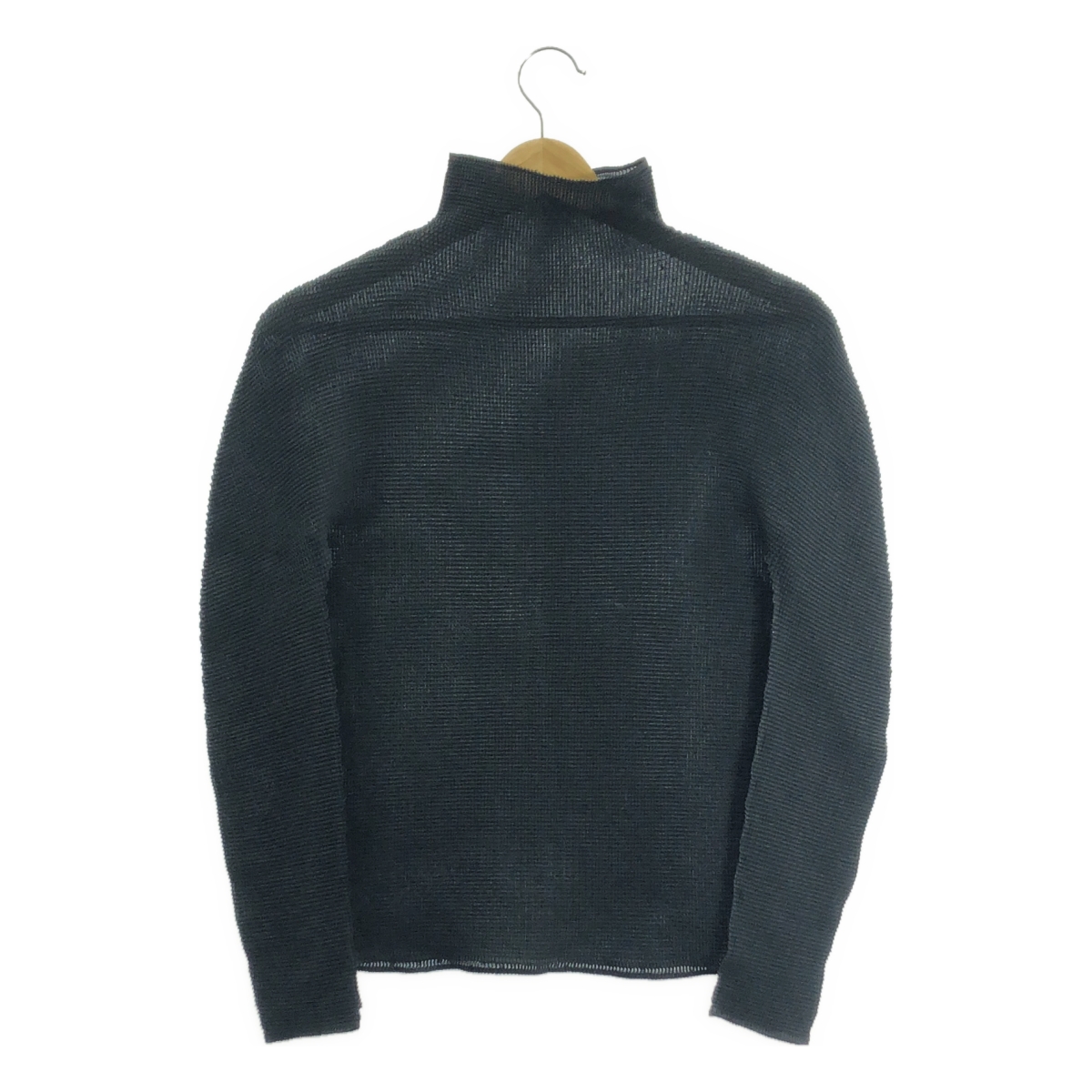 me ISSEY MIYAKE / ミーイッセイミヤケ 総柄 箔プリント ハイネック プルオーバー