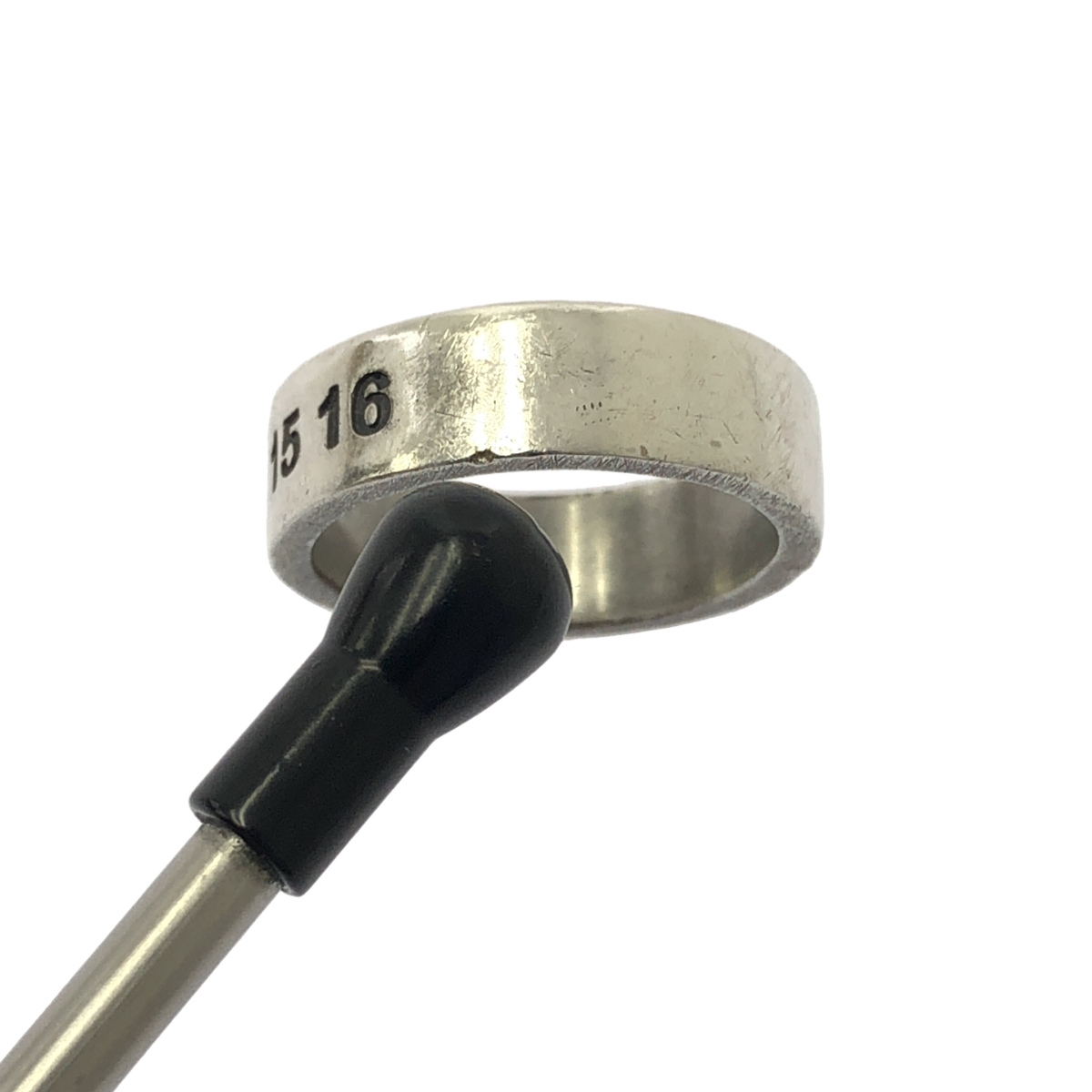 Maison Margiela / メゾンマルジェラ Engraved silver logo ring リング