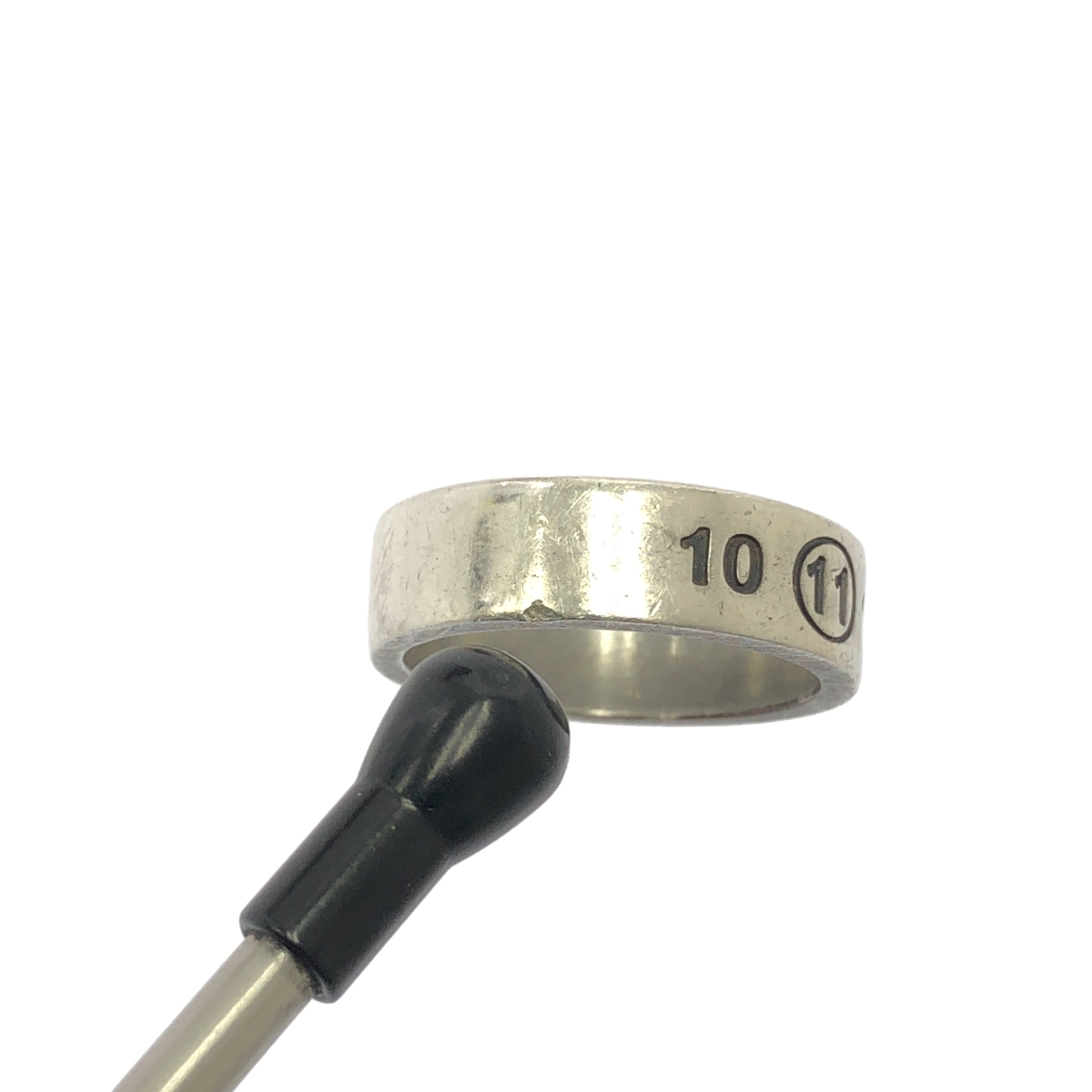 Maison Margiela / メゾンマルジェラ Engraved silver logo ring リング
