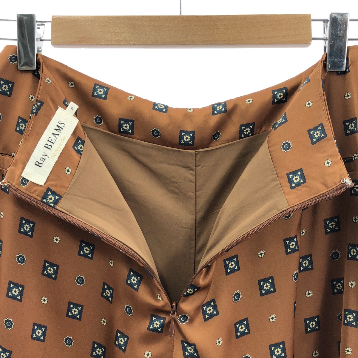 その他 小紋柄 サテン ワイドパンツ