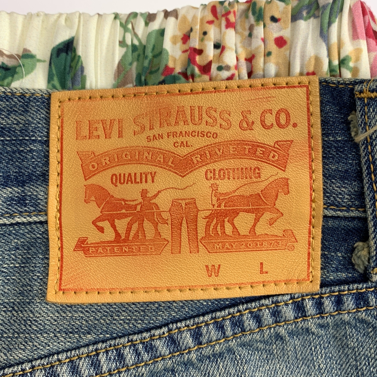 JUNYA WATANABE / ジュンヤワタナベ × Levi's ダメージ加工 再構築 フラワー プリーツ パンツ