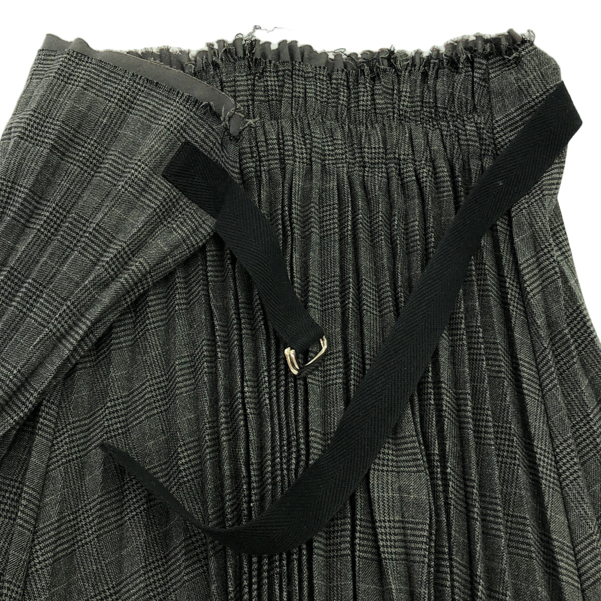 Uhr / ウーア プリーツ ロングスカート