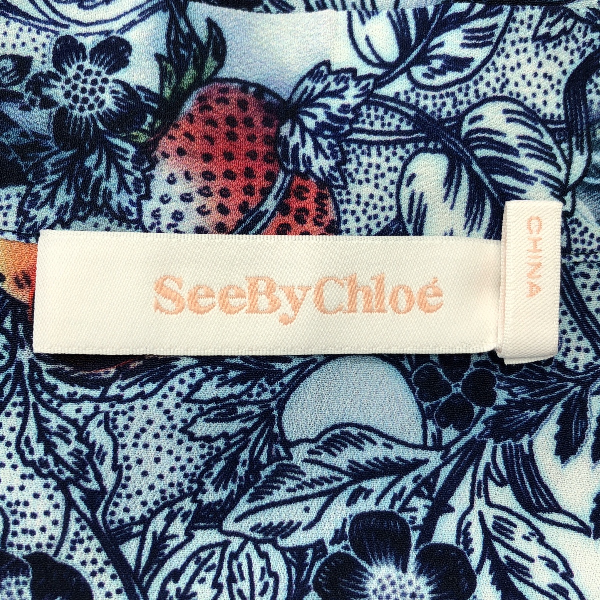 その他 総柄 ボウタイリボン ブラウス