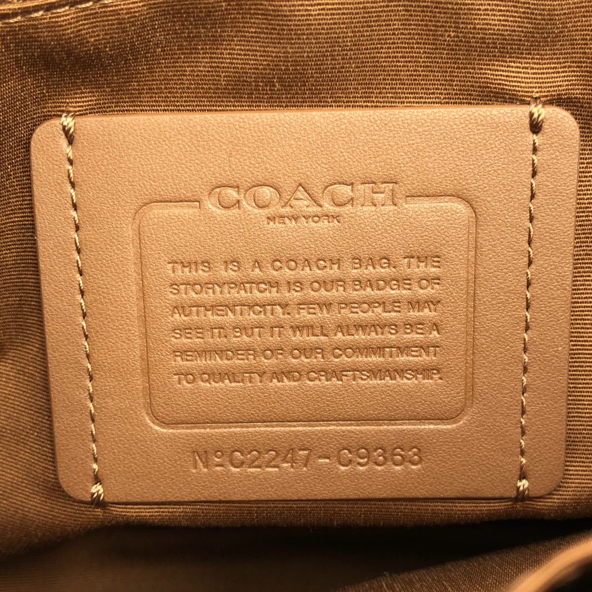 COACH / コーチ C9363 トンプソン クロスボディ シグネチャー ジャカード ウィズ ヴァーシティ ストライプ ショルダーバッグ