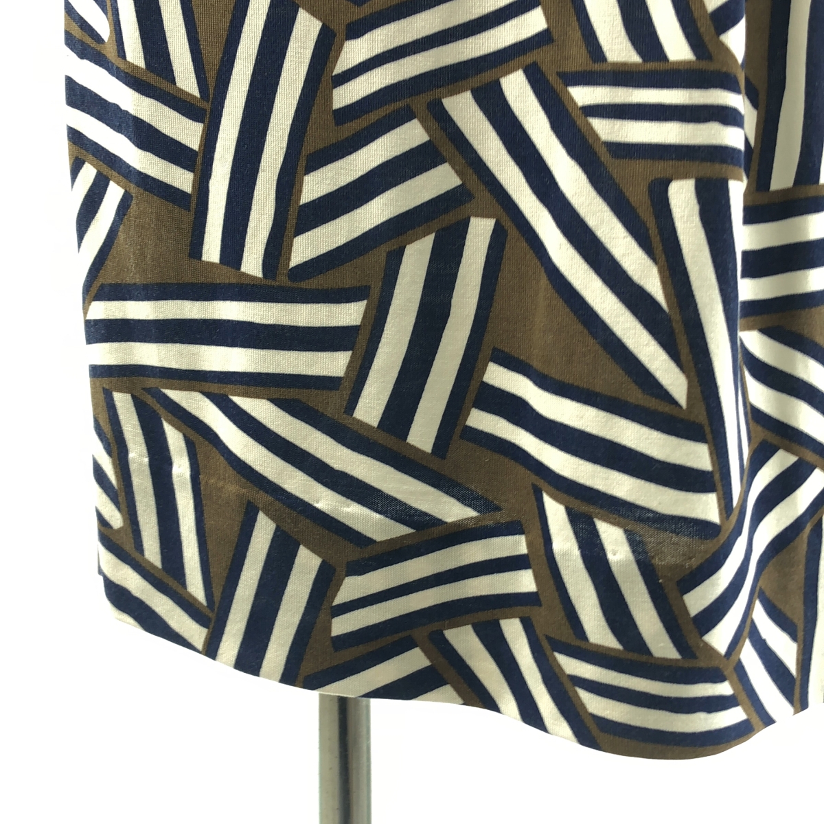 DIANE VON FURSTENBERG / ダイアンフォンファステンバーグ シルク ジオメトリック ノースリーブ カシュクールワンピース