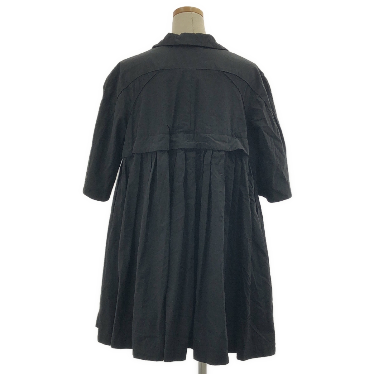 COMME des GARCONS / コムデギャルソン ポリエステル 製品加工 丸襟 プリーツ オーバー ロングジャケット