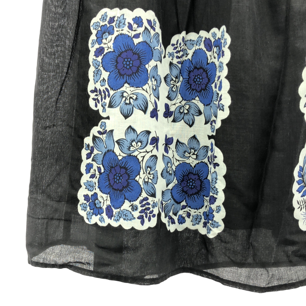 SOULEIADO / ソレイアード 総柄 サイドボタン ギャザー スカート / 裏地付き