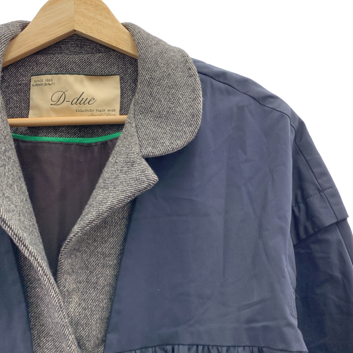 D-due / デ・デュエ 異素材 切替 レイヤード ギャザー コート / 総裏地