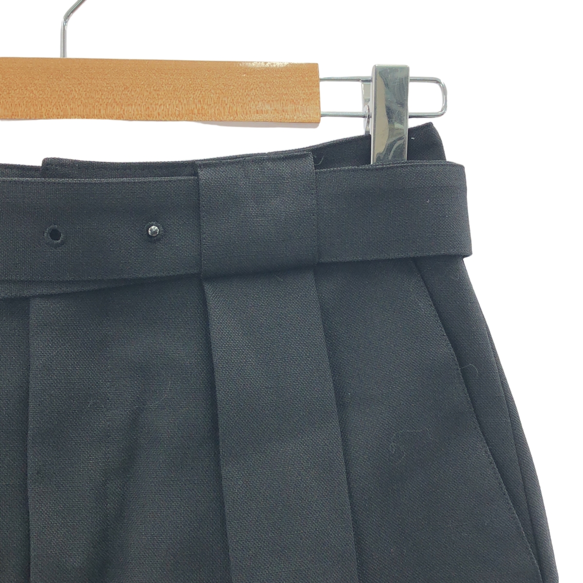 その他 タック テーパード バレルパンツ