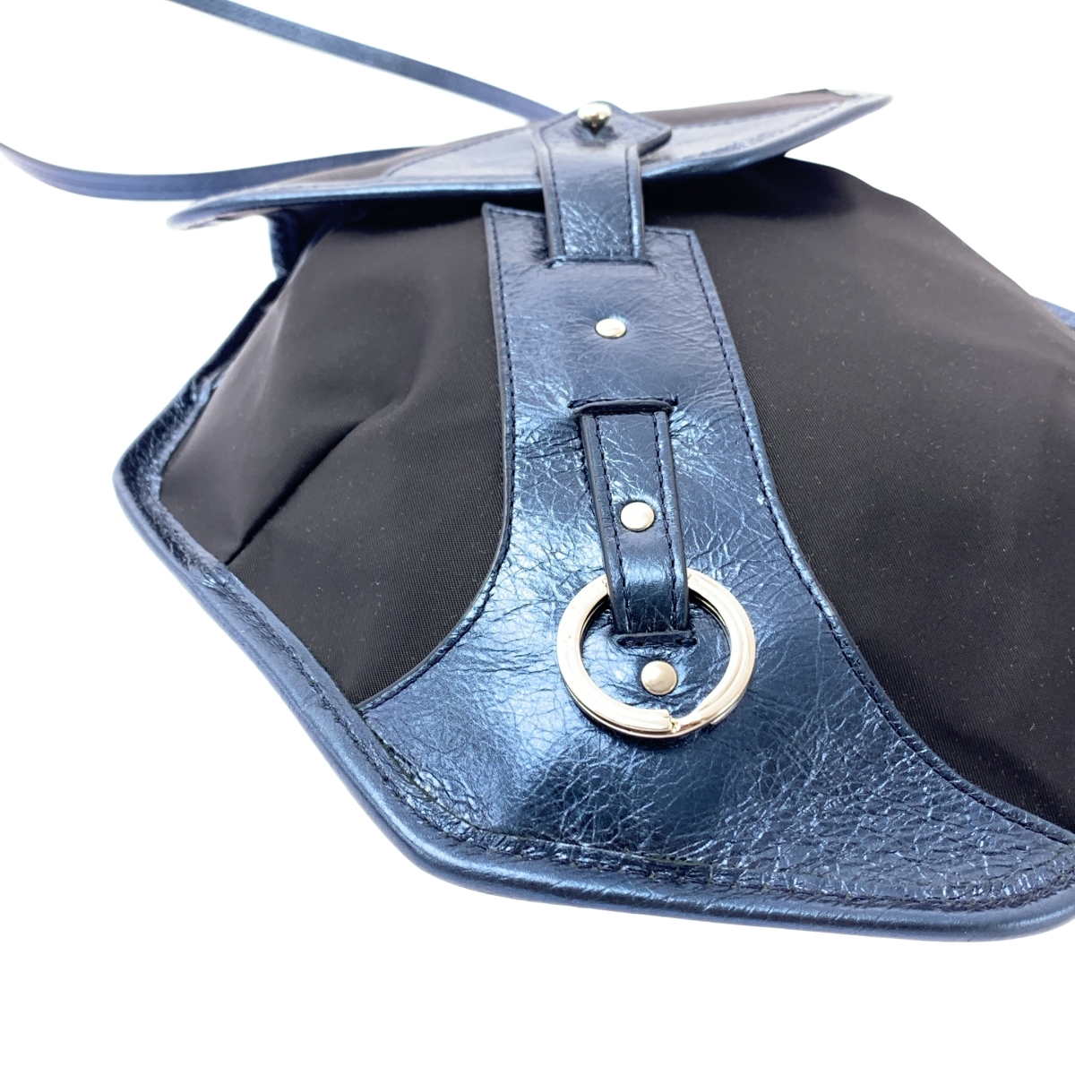 Kiko Kostadinov / キココスタディノフ SOLVA POUCH ナイロンタフタ レザーパイピング アシンメトリー ショルダーバッグ