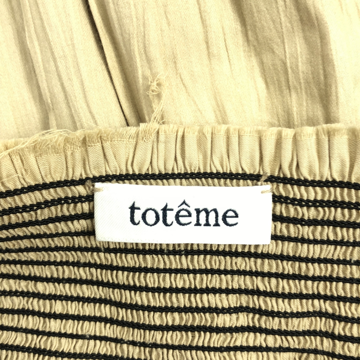 TOTEME / トーテム エンブロイダリー ギャザー ボリューム スカート