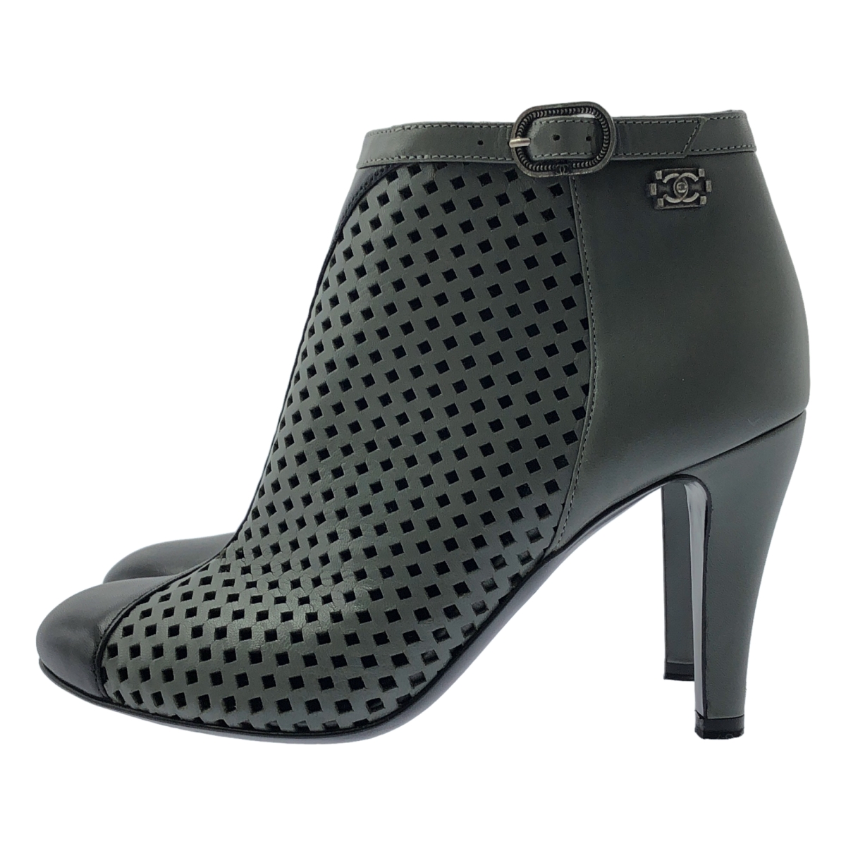 CHANEL / シャネル パンチングレザー 切替 ショート ブーティ