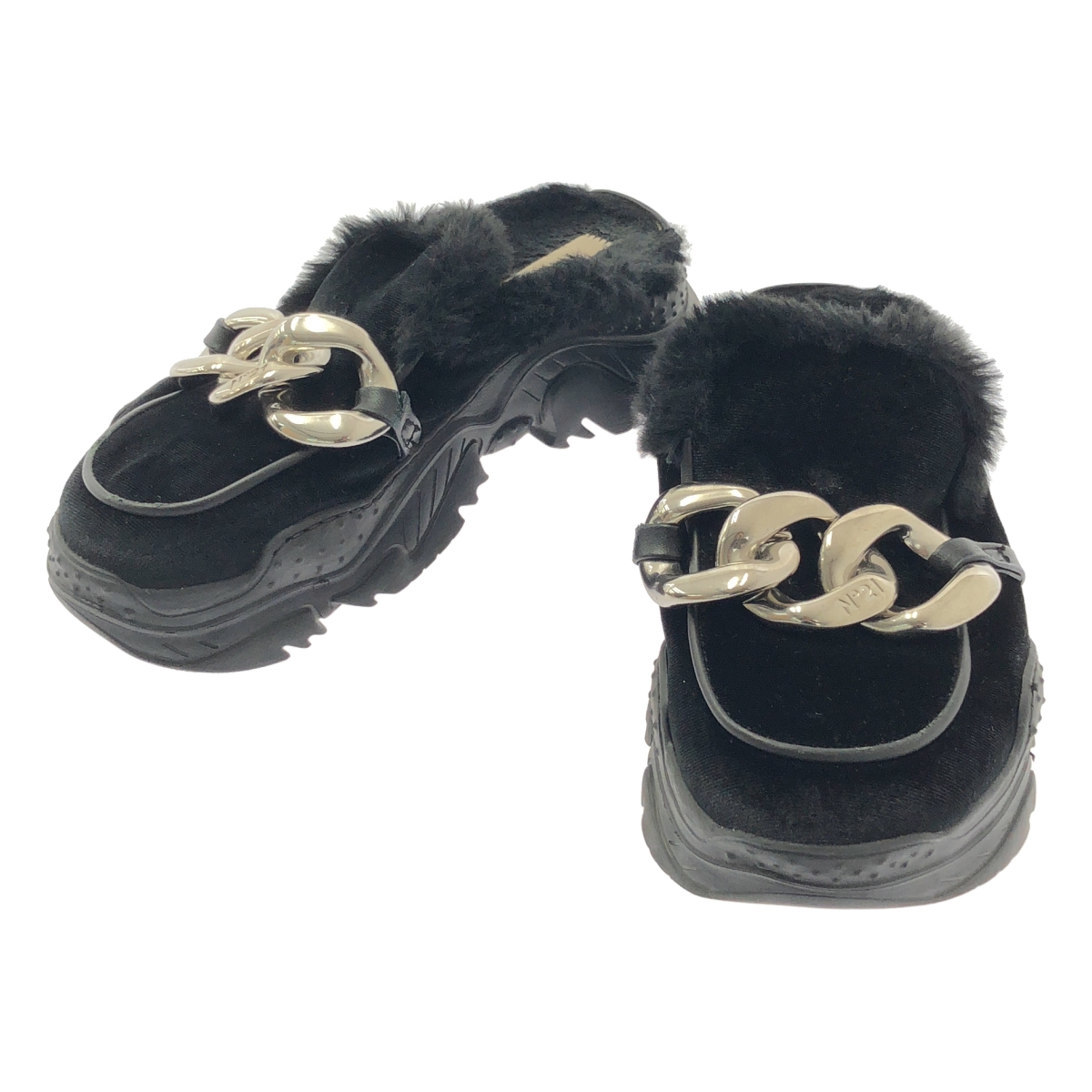 N°21 / ヌメロヴェントゥーノ