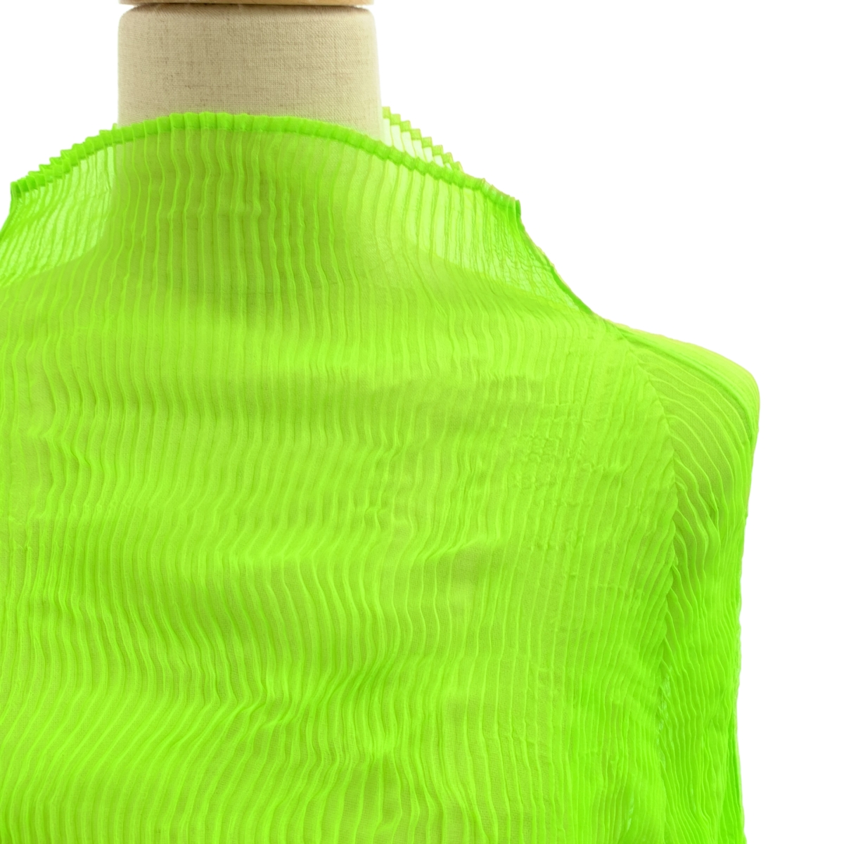 ISSEY MIYAKE FETE / イッセイミヤケフェット プリーツ ハイネック カットソー