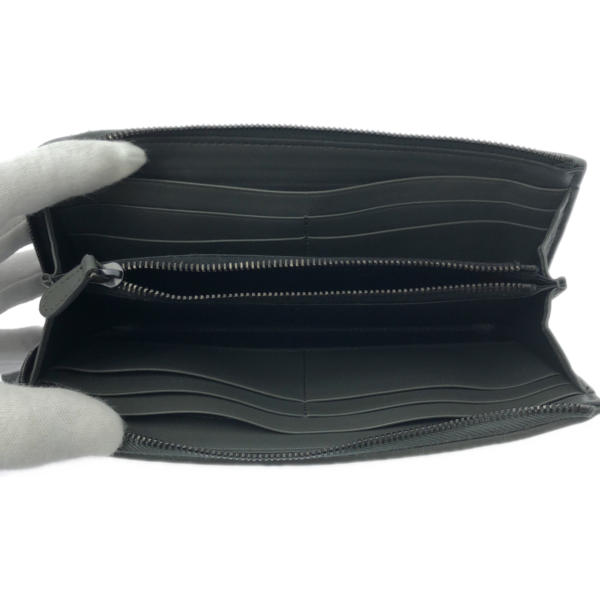 BOTTEGA VENETA / ボッテガヴェネタ イントレチャート Lジップ ウォレット 長財布
